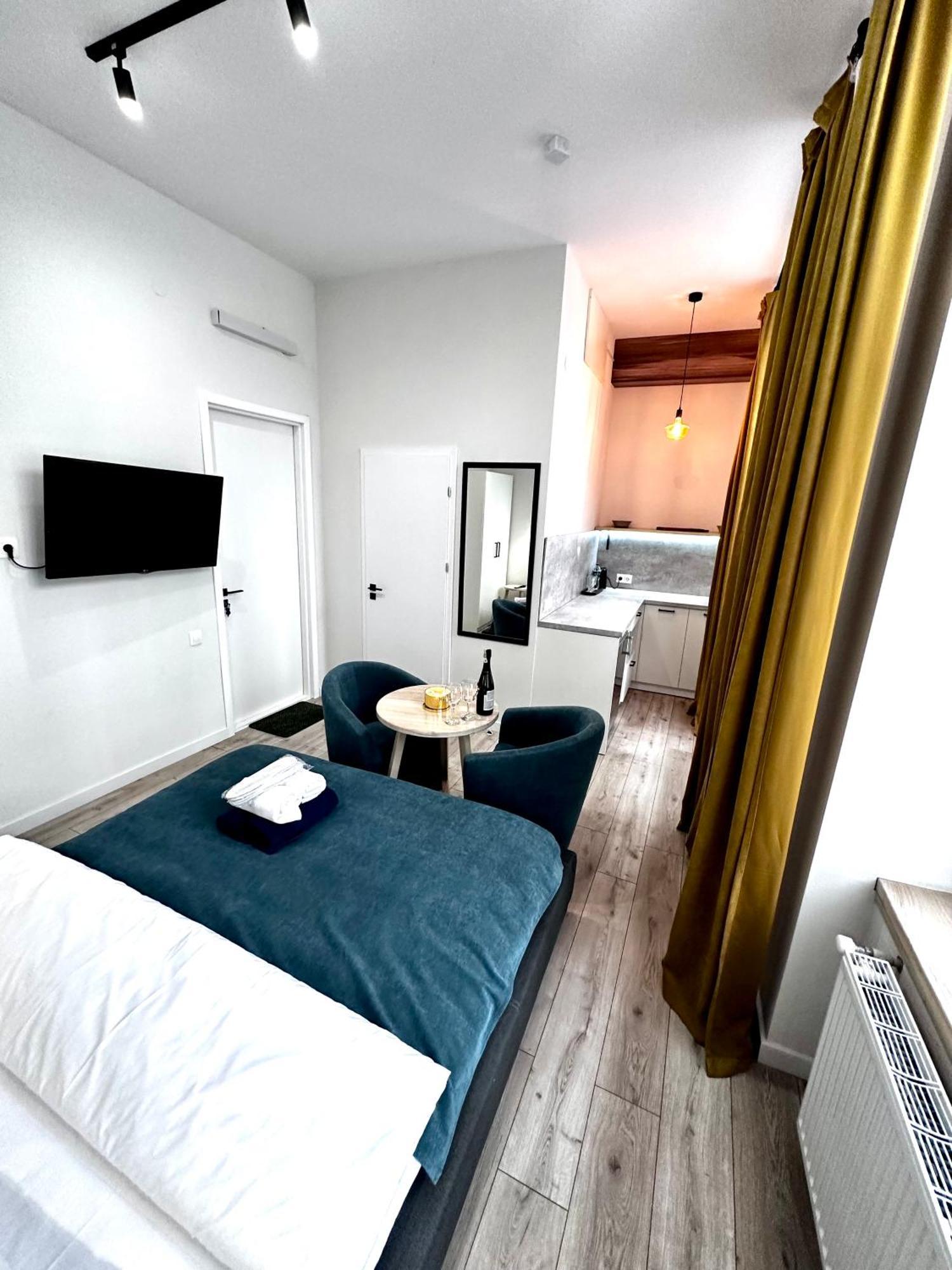 Hotel Gallery 21 Lviv Luaran gambar