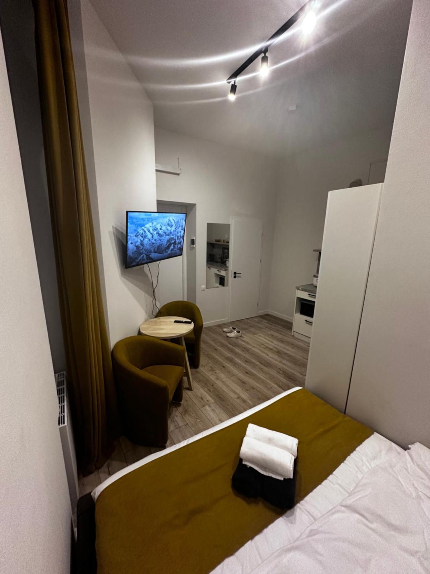 Hotel Gallery 21 Lviv Luaran gambar