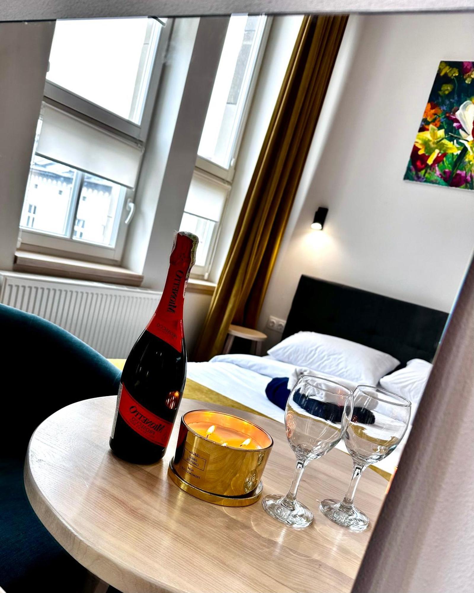 Hotel Gallery 21 Lviv Luaran gambar